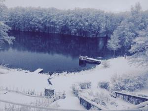 Ny snö i Hedeforsby